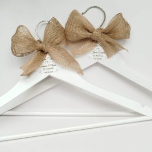 Perchas novios personalizadas